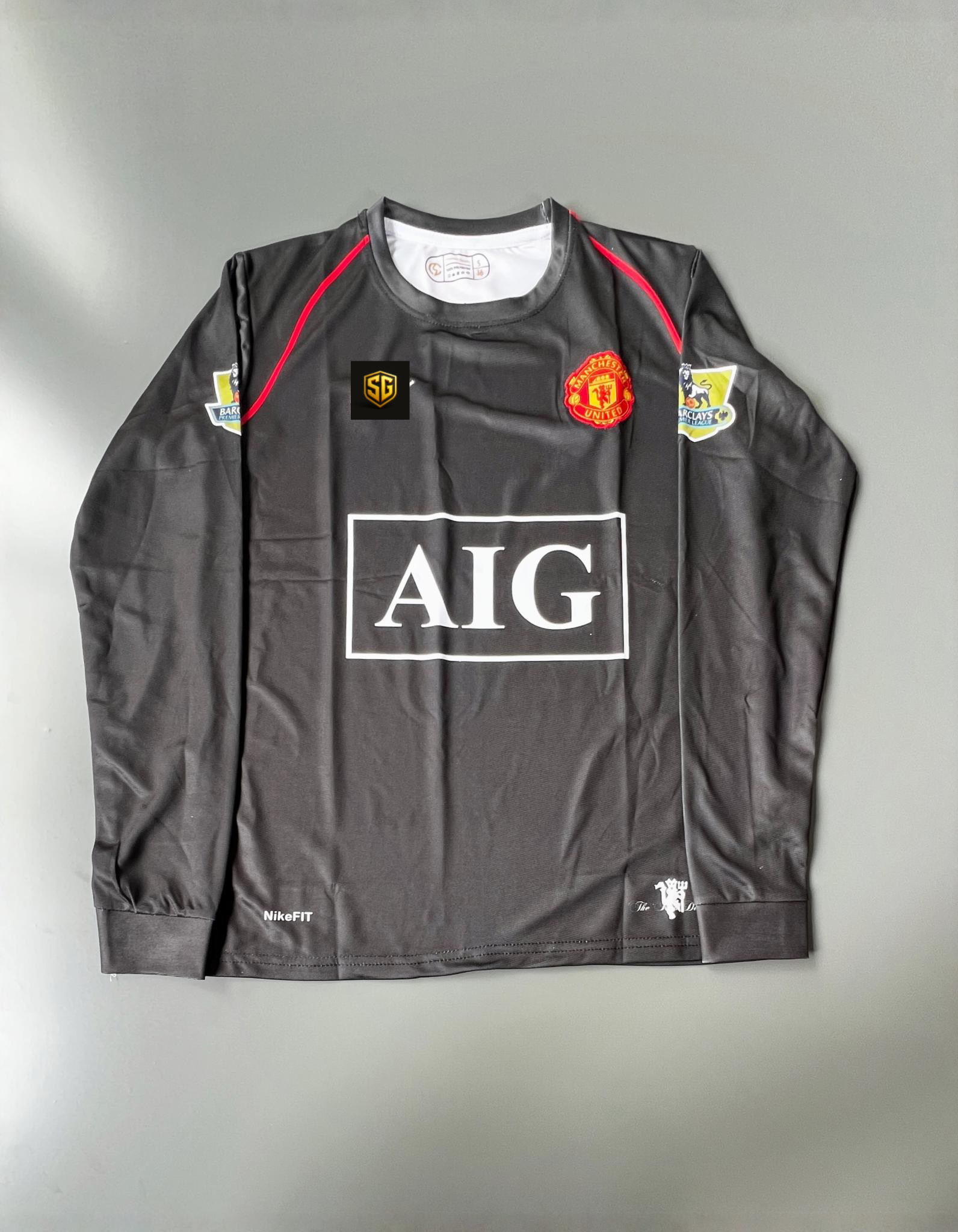 Manchester United away 