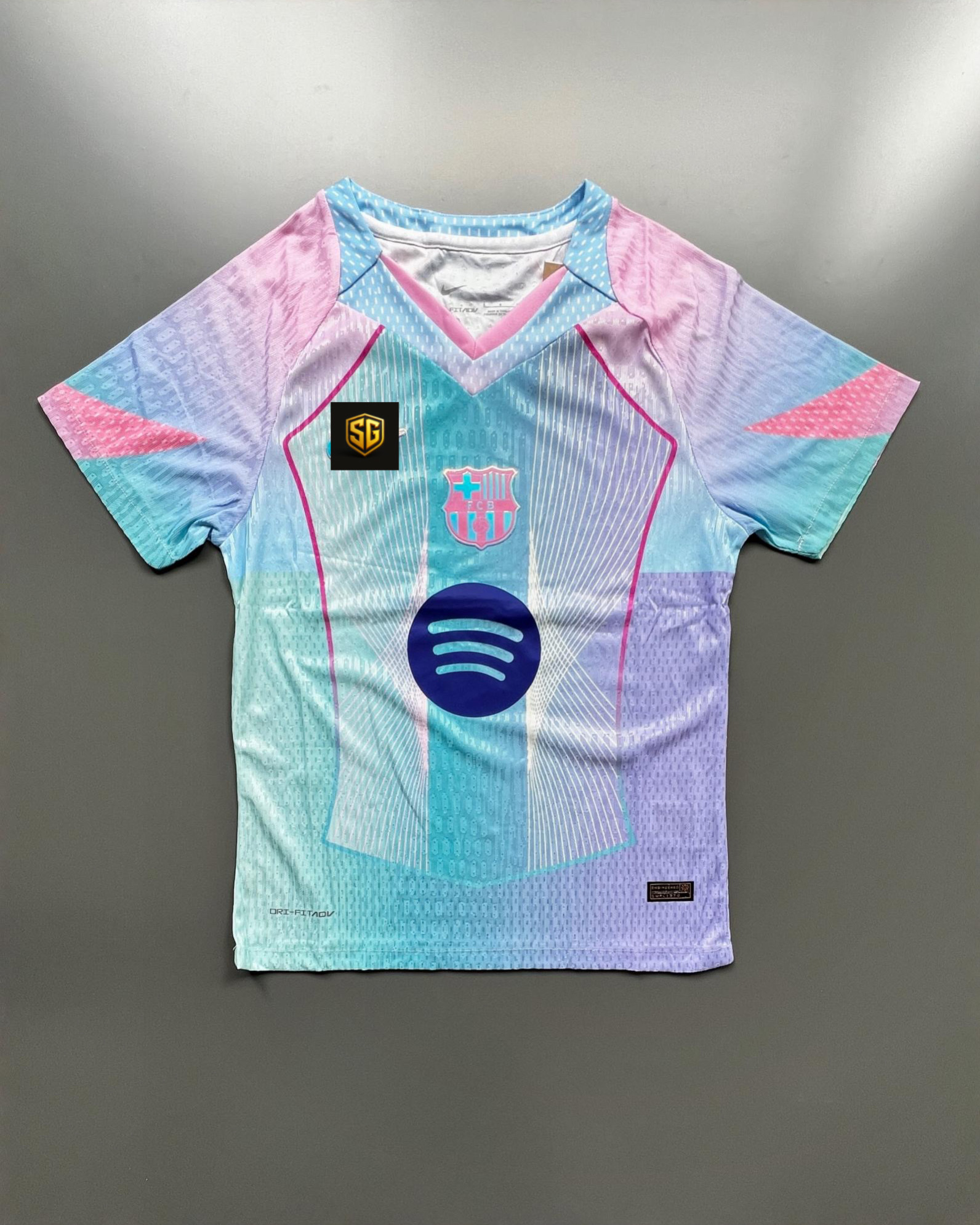 Barcelona green blue player version 