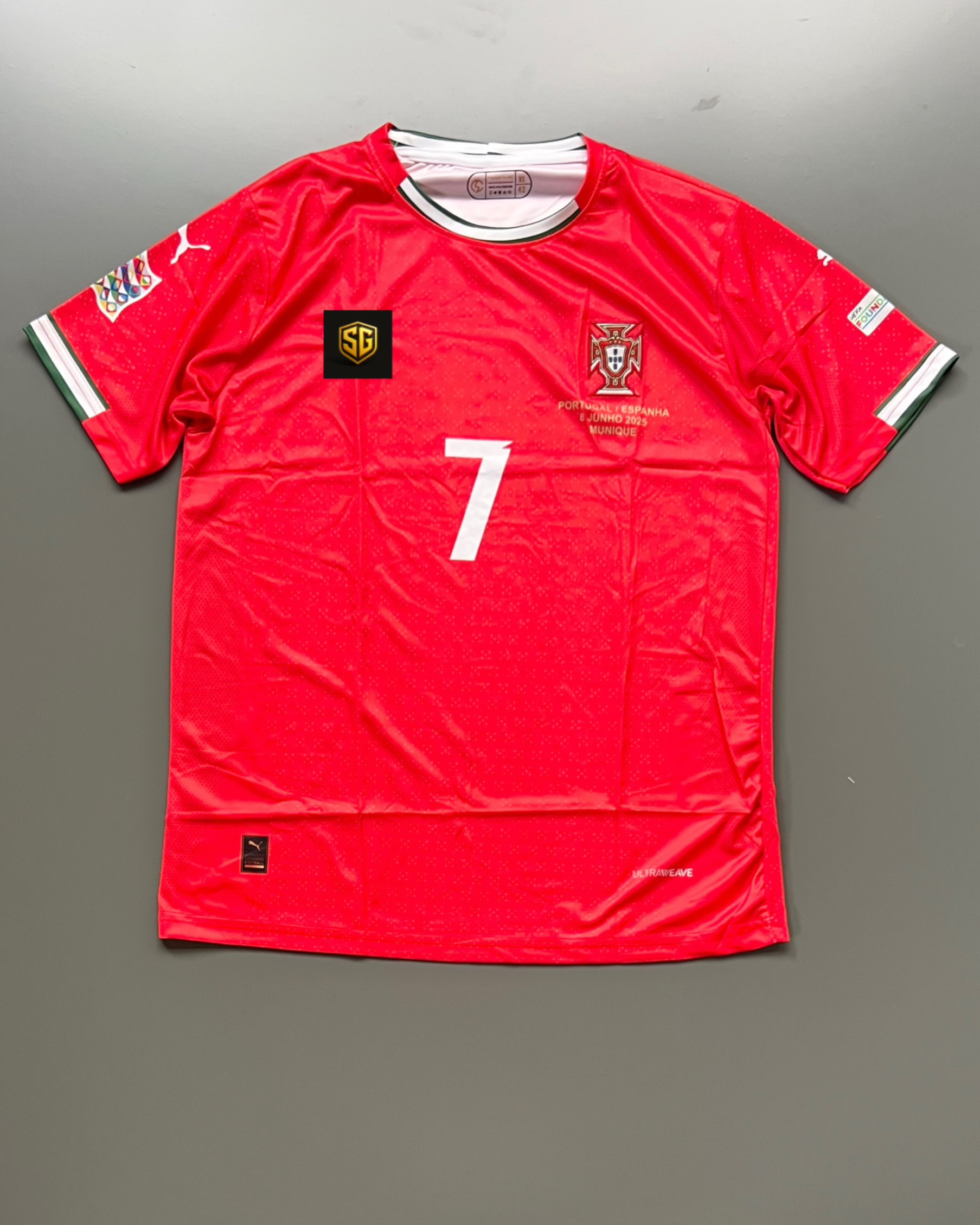 Portugal home Ronaldo 7