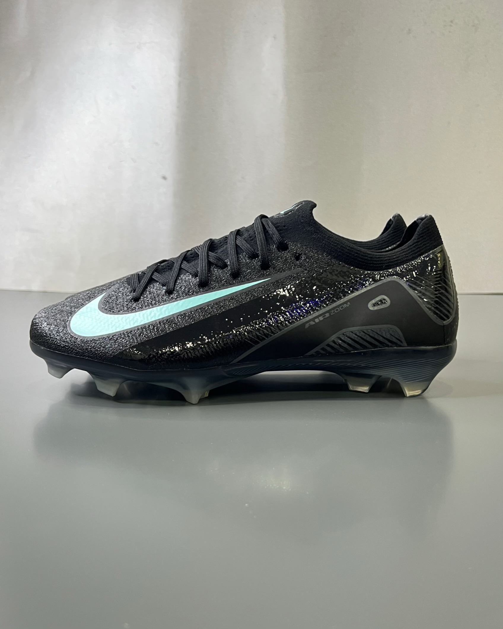 Nike airzoom football cleats black Vapor 16