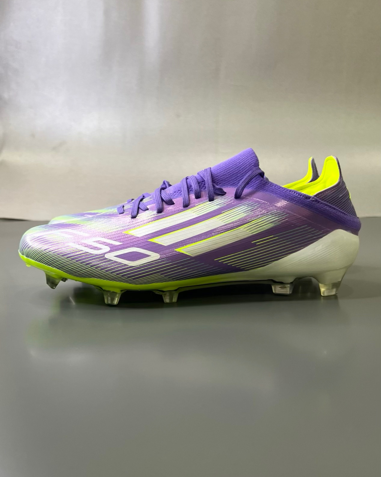 F50 purple with lace