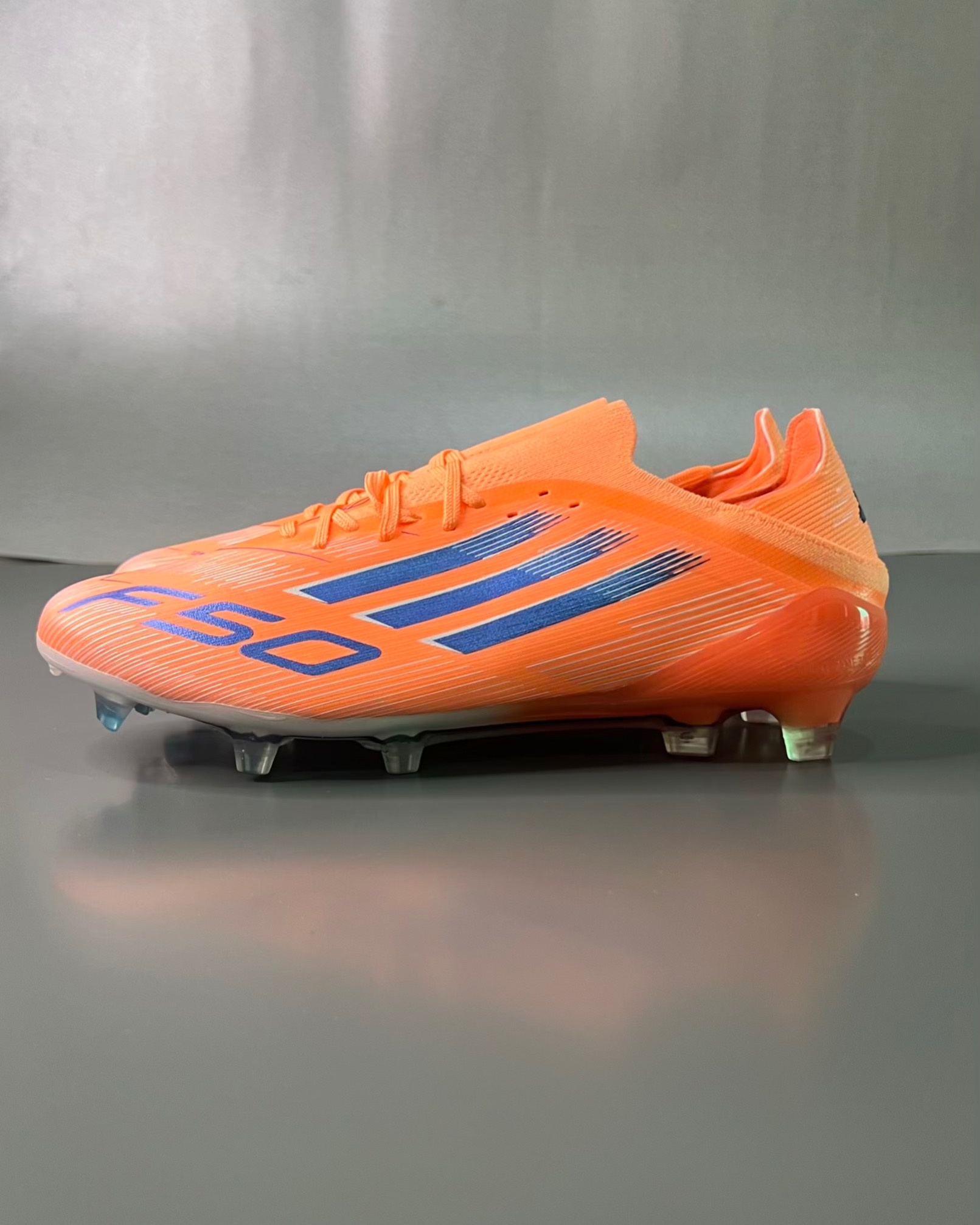 F50 orange with lace