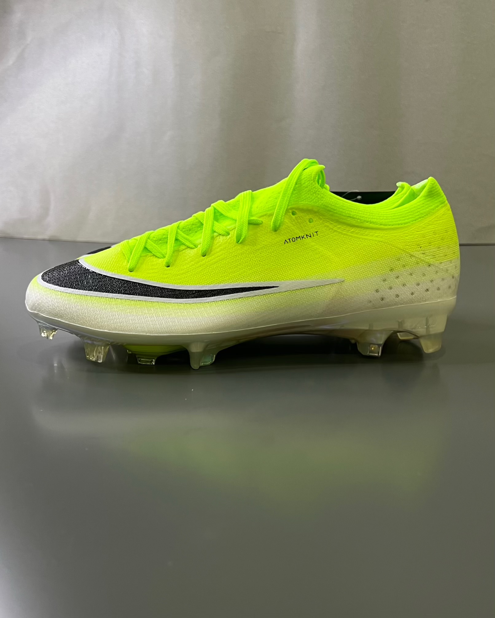Nike mercurial vapor 17 neon green 